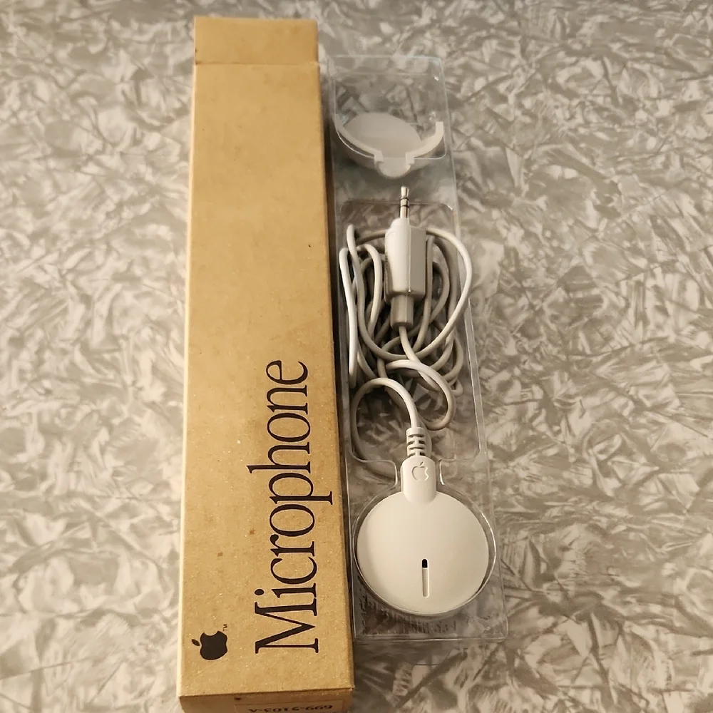 Apple Silver Computer Microphone - Picture 4 of 9
